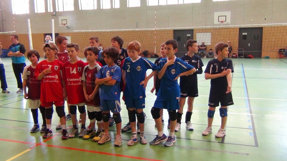 gal/saison 2014-2015/Poussins_-_dernier_plateau /DSC04196(1).JPG